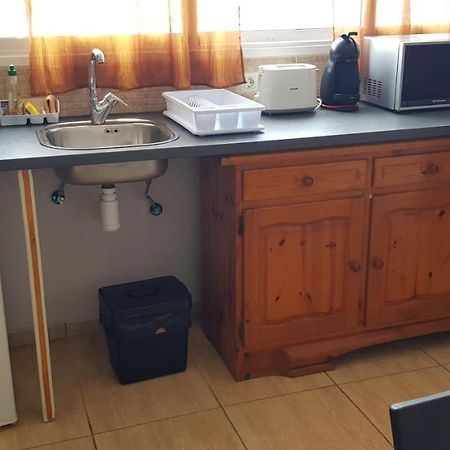 Apartment D Holiday Lanzarote Аресифе Екстериор снимка